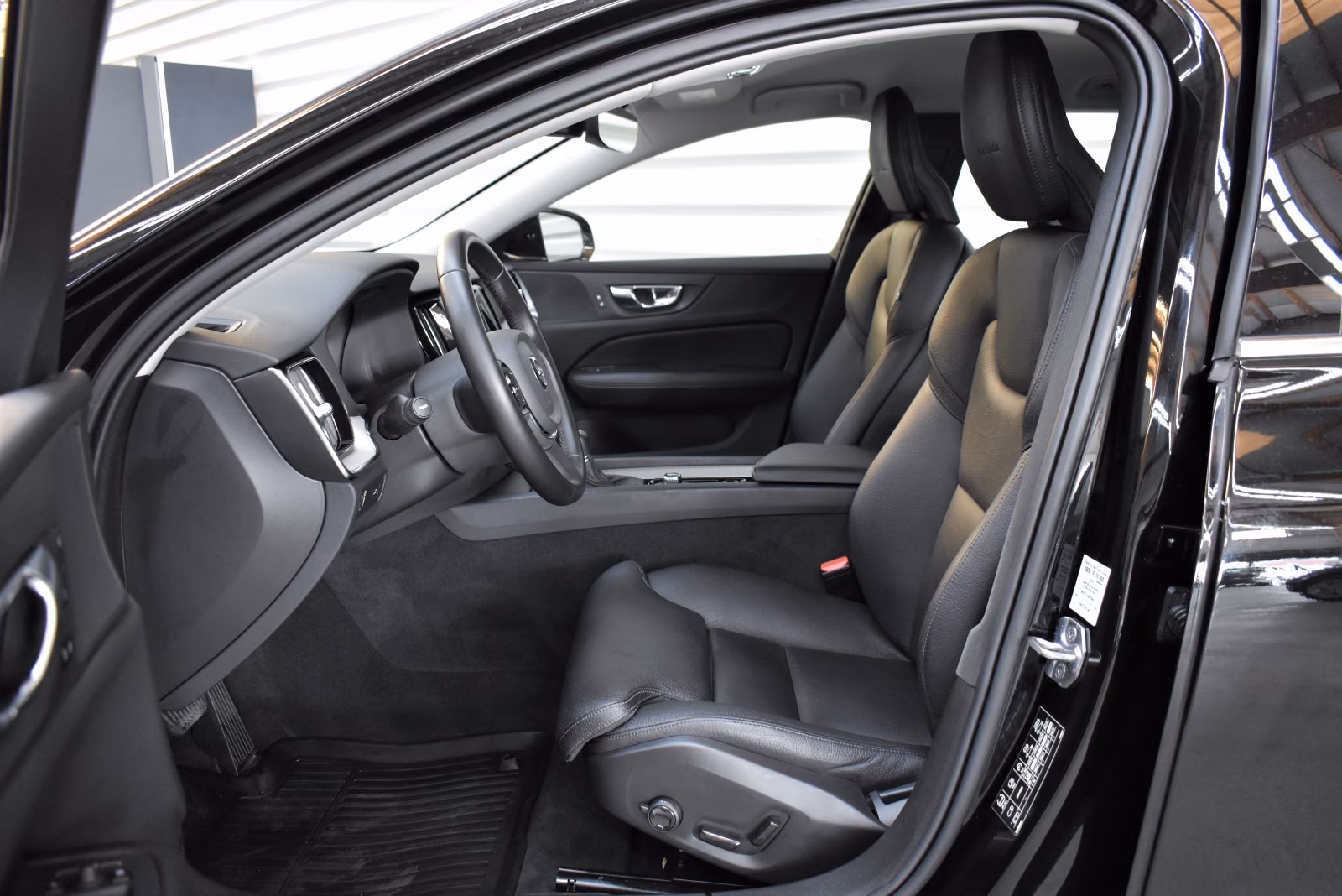 Volvo V60 Kombi Inscription+Kamera+Tempomat+LED+Keyles