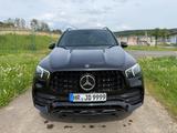 Mercedes-Benz GLE 300 d 4MATIC AMG - PANO+360°+AHK+LED+HEADUP - Mercedes-Benz GLE 300 von privat