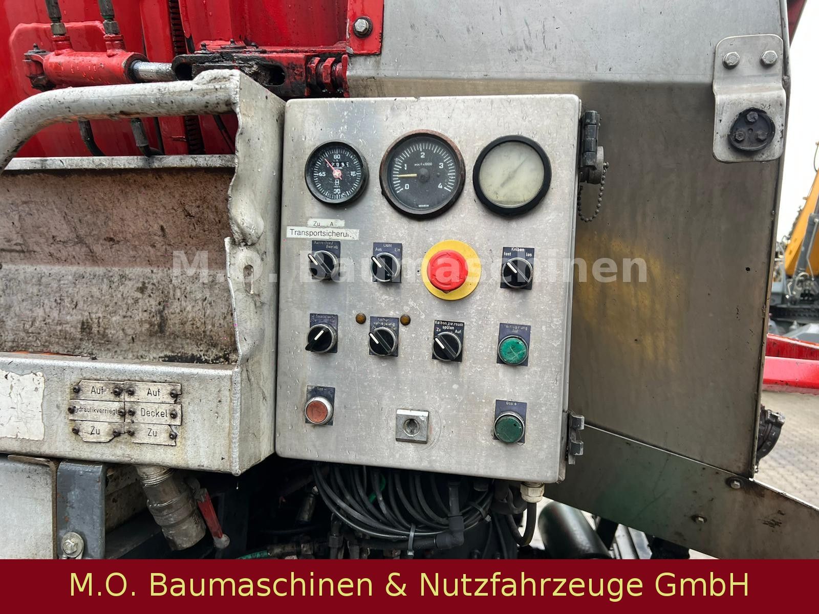 Fahrzeugabbildung MAN TGA26.313/6x4 /Kutschke Saug u. Spühlwagen /