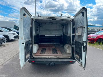 Renault Trafic - 8