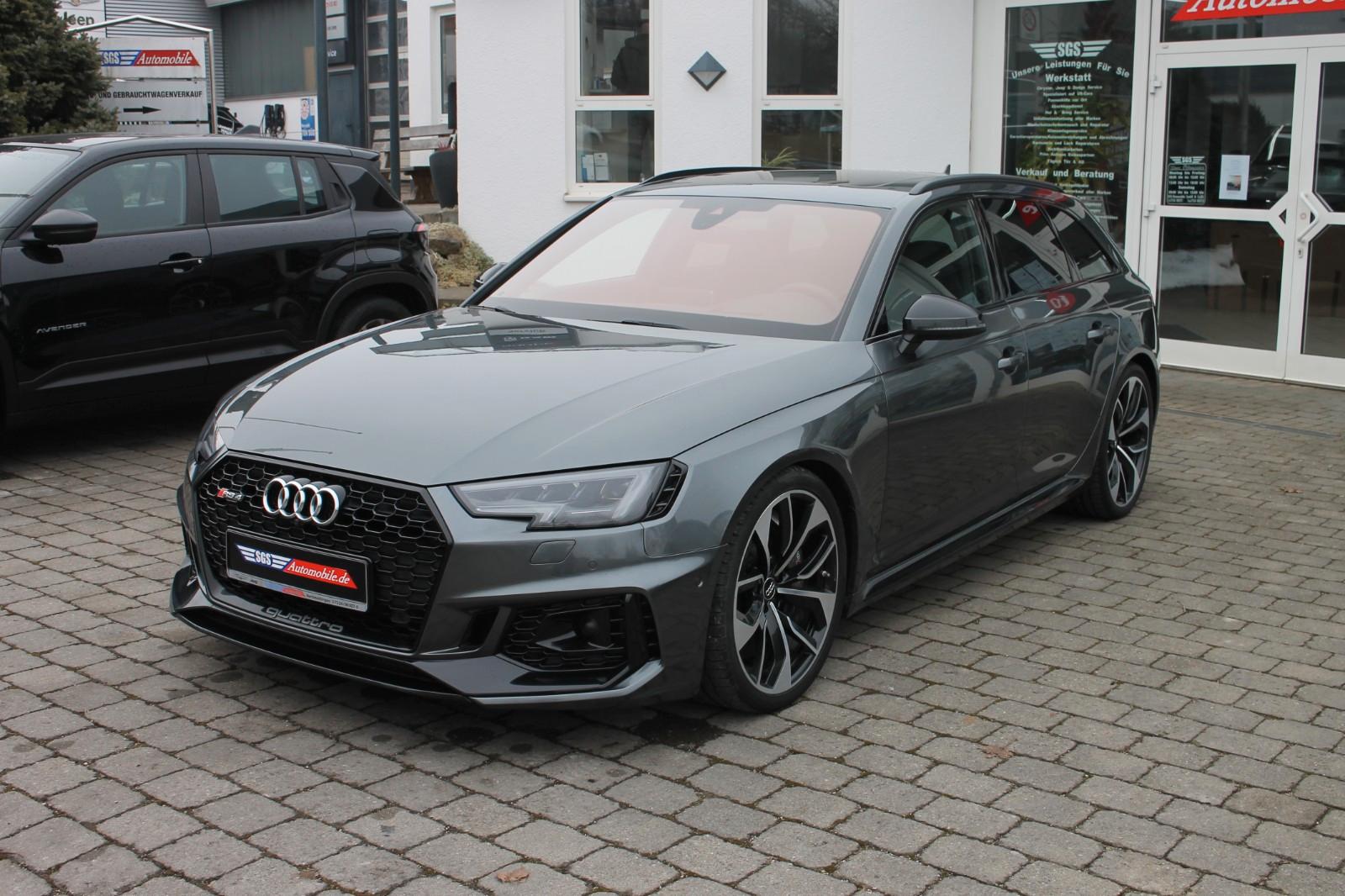 Audi RS4 RS 4 Avant 2.9 TFSI quattro