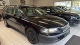 Volvo V70 2.4 Momentum*TÜVneu*Klima*Service*1-Hand* - Volvo V70 Gebrauchtwagen in Berlin