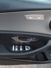 Mercedes E 200 - 9