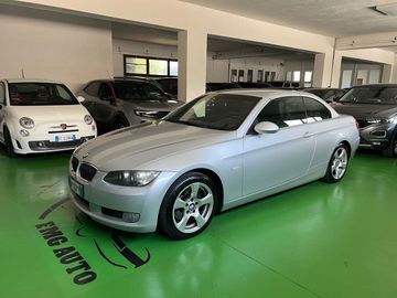 BMW 320 - 1
