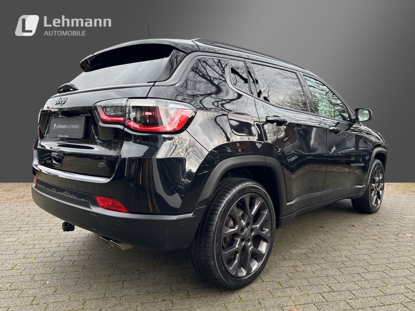 Fahrzeugabbildung Jeep Compass S FWD 1.3 MultiAir -Leder - Panoramadach