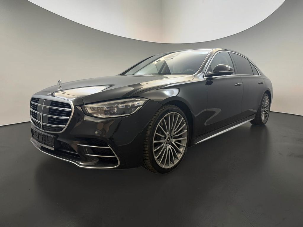 Image of Mercedes-Benz S 500