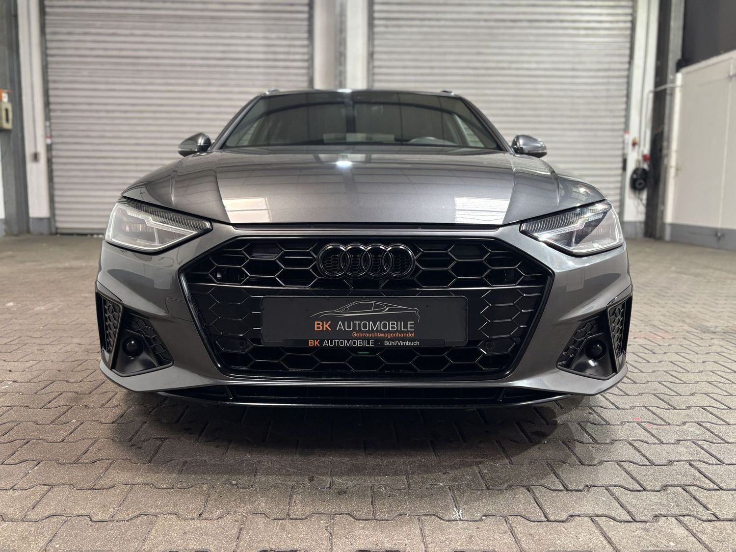 Fahrzeugabbildung Audi A4 35 TDI S line #LED#Digital#Tempomat#AHK#Ambie