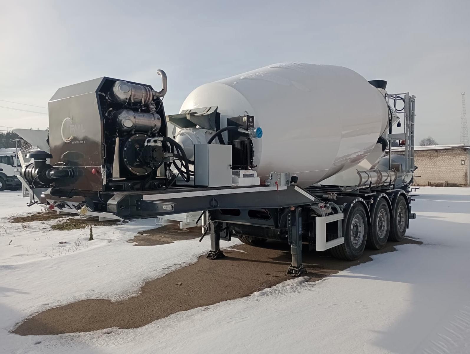 Andere FML CONCRETE MIXER 13 m3