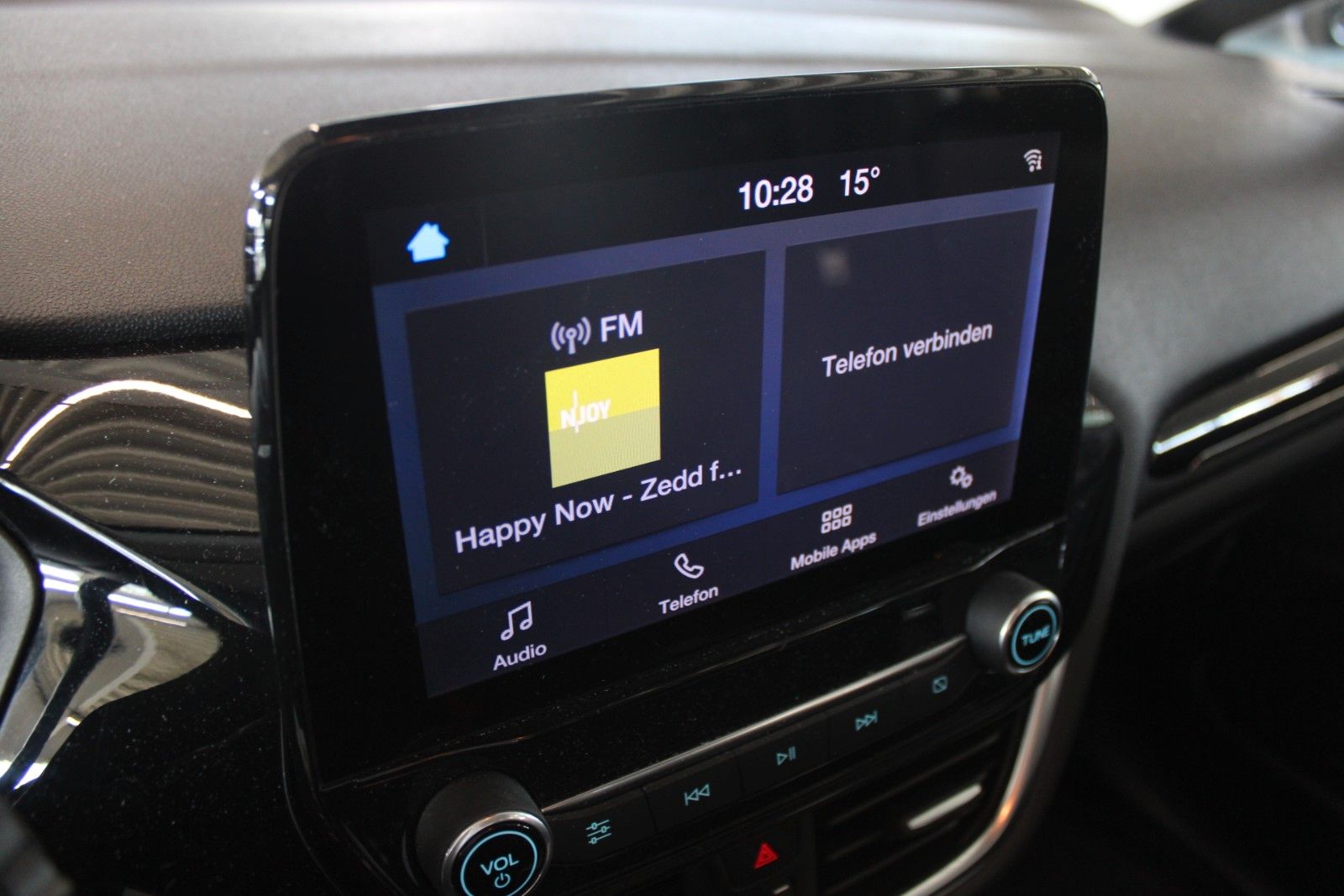 Fahrzeugabbildung Ford Fiesta Cool&Connect 5-trg KLIMA LED WinterPaket