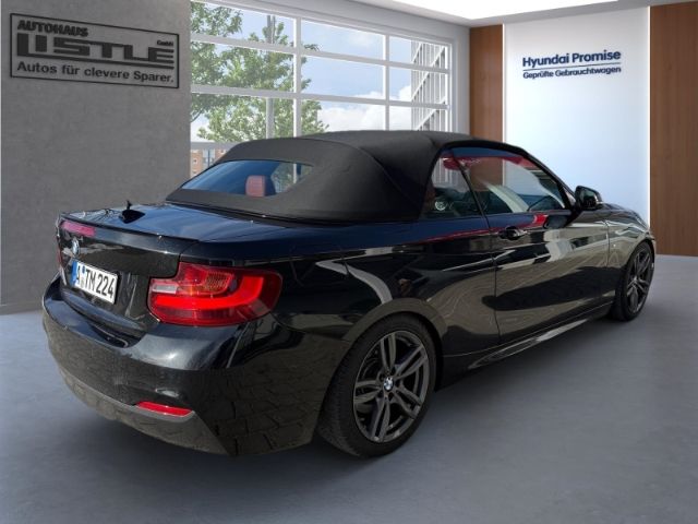 Fahrzeugabbildung BMW 220 i Cabrio +M-PAKET+LED+SHZ+KLIMA+NAVI+UVM+