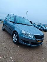 Skoda Roomster Family 1.6 Tdi   EURO 5 - Skoda Roomster mit Diesel-Antrieb: 1.6