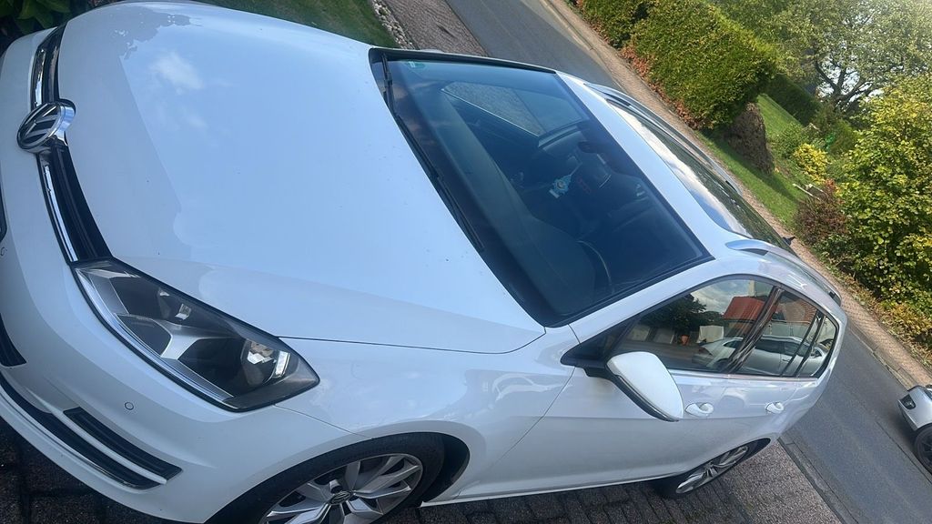 Image of Volkswagen Golf