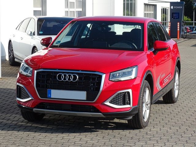 Q2 35 TFSI advanced / Komfortpaket plus