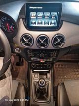 Mercedes-Benz B 200-LED,Kamera,SHZ,AHK,Navi,SelbstlenkeParken - Mercedes-Benz Sel