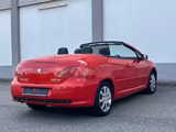 Peugeot 307 CC Cabrio-Coupe JBL - Peugeot 307 JBL mit Benzin-Antrieb