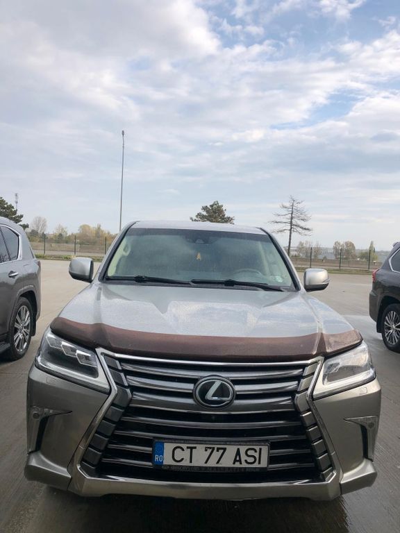 Lexus LX 450