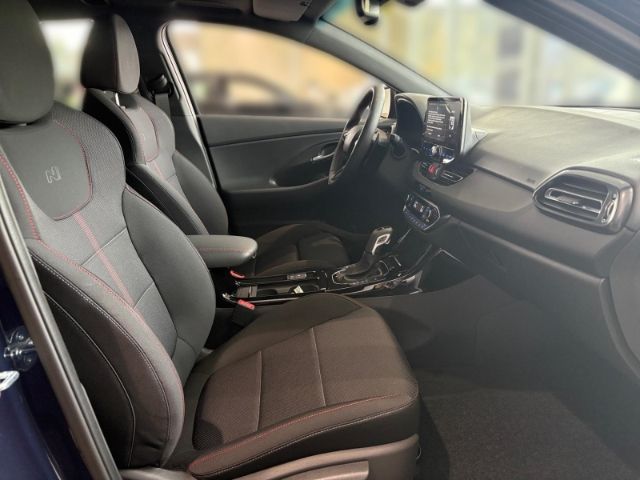 Fahrzeugabbildung Hyundai i30 Kombi (MY25) 1.5 T-GDI  7-DCT N Line+Panoram
