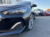 Hyundai i30 Fastback Premium*Leder*Kamera*Nav*vollaustat - Hyundai i30 Premium mit Benzin-Antrieb