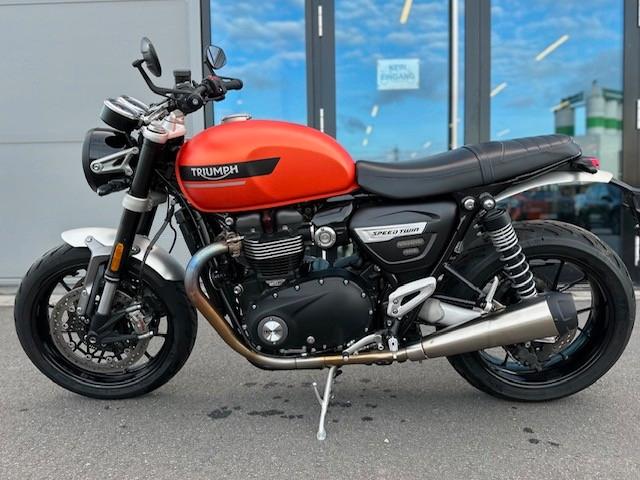 Triumph Speed Twin 1200