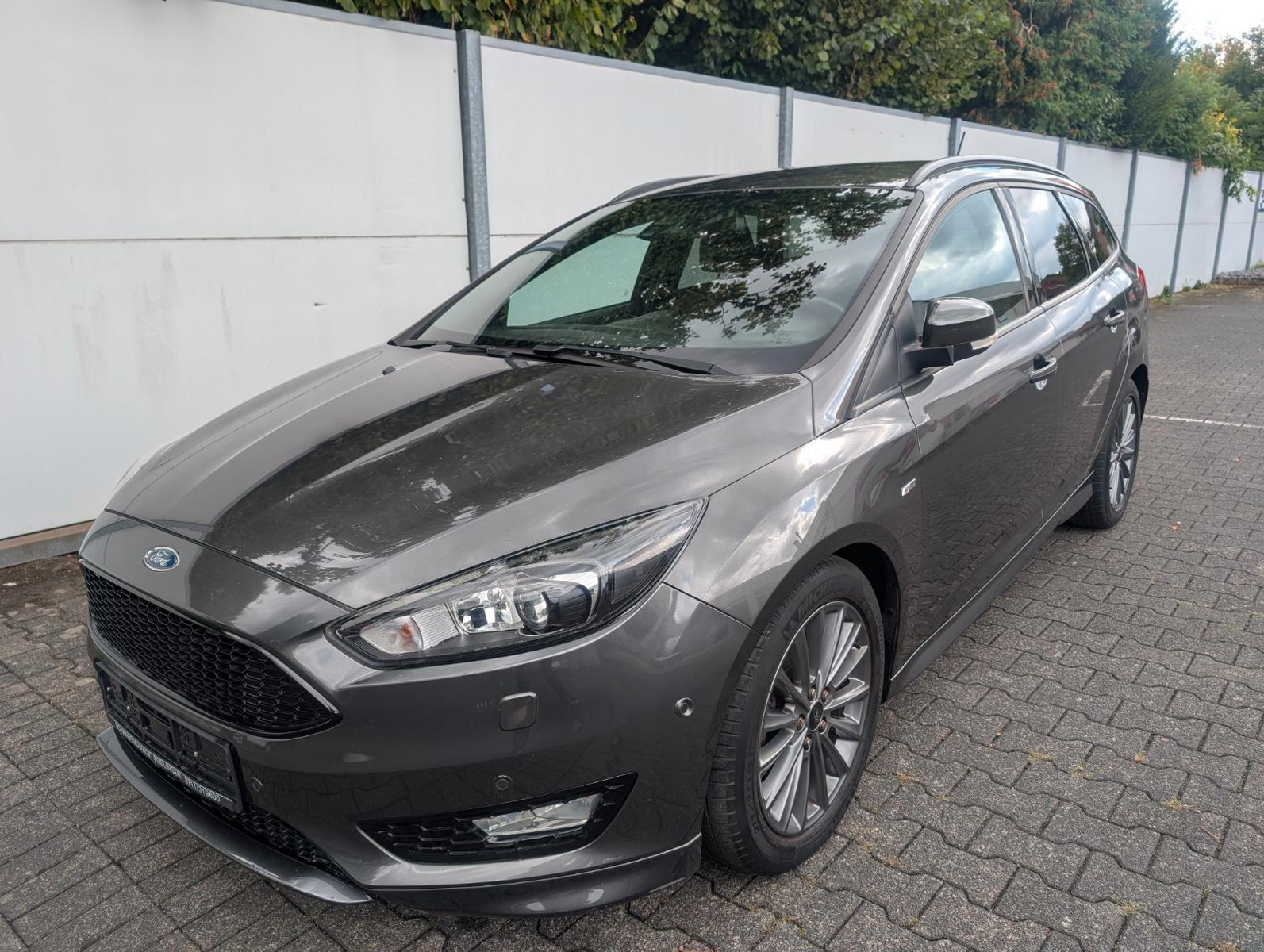 Ford Focus Turnier ST-Line 1.0 Ecoboost LED Kamer Xen
