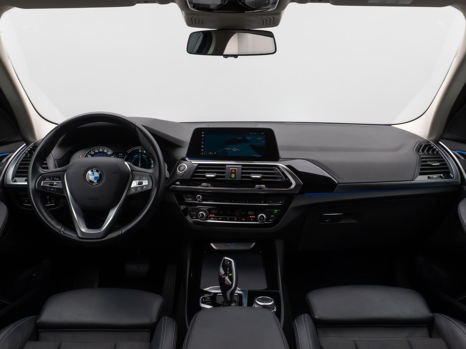 Fahrzeugabbildung BMW X3 xD30e xLine Kamera DAB HiFi Komfort Sport LED
