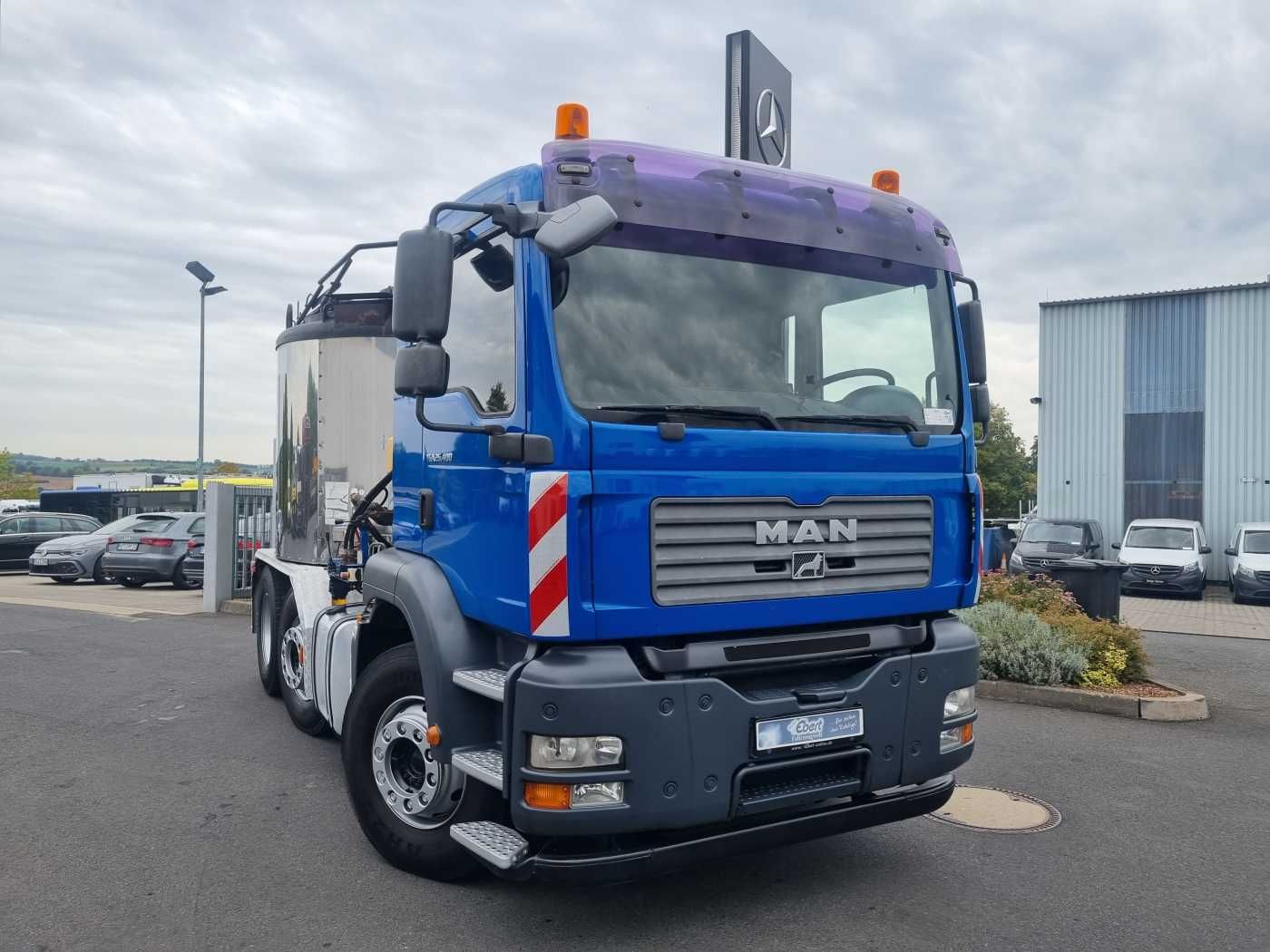 Fahrzeugabbildung MAN TGA 26.400 6x2/4 Asphaltkocher GTK