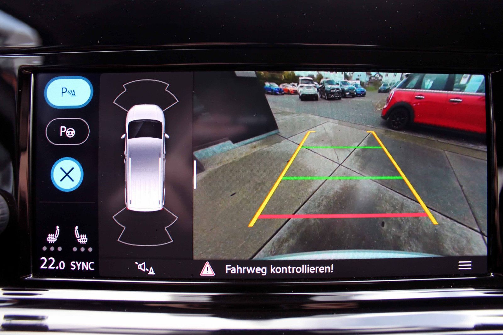 Fahrzeugabbildung Volkswagen Caddy Maxi Style Kombi 7-Stz. DSG ACC KAM AHK