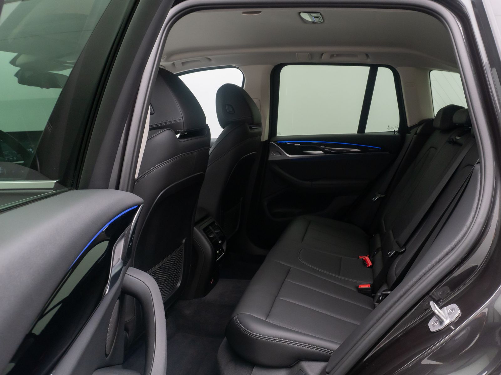 Fahrzeugabbildung BMW X3 xD20d Alarm DAB Kamera Leder Sport HiFi 19"