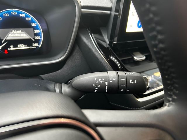 Corolla 1,8 Hybrid Business Edition*RFK*PDC*