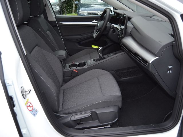 Golf VIII 1.5 TSI Life AHK/PANORAMA/17-ZOLL/ASSI