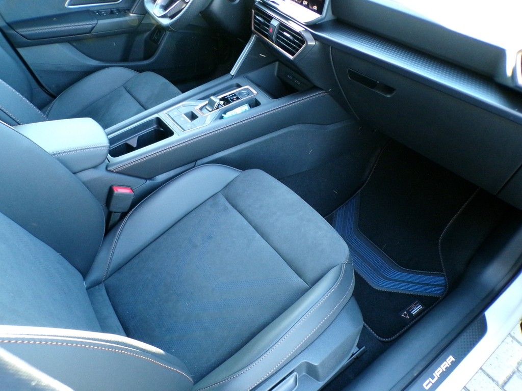 Fahrzeugabbildung CUPRA Formentor 2.0 TSI DSG 4Drive