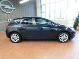 Opel Astra J Lim. 5-trg. Active - Parkpilot - Opel Astra: Active