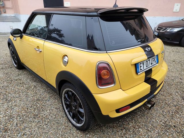 MINI Mini 1.6 16V Cooper S 128kw