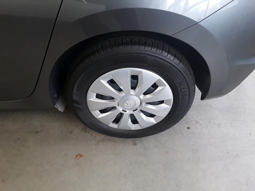 Skoda Fabia Ambition 1.0 TSI DSG TEMPO*PDC*SHZ*LED