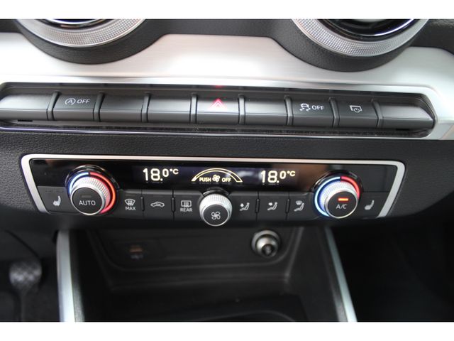 Q2 advanced 35 TFSI  Black*LED*Shzg*Keyless*1HD!