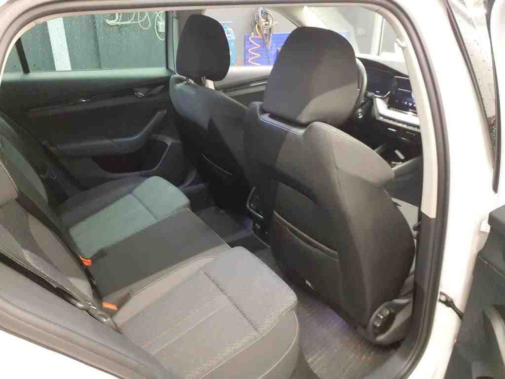 Skoda Octavia - Bild 8