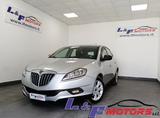 Lancia Delta Delta 1.6 mjt Oro 120cv - silberne Lancia Delta