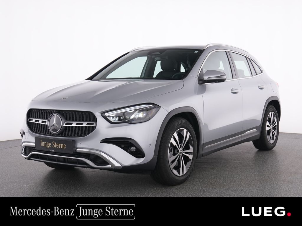 Mercedes-Benz GLA 220