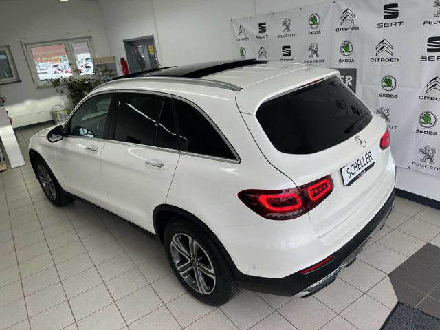 GLC 300 D-4Matic*PANO*AHK*MBUX*