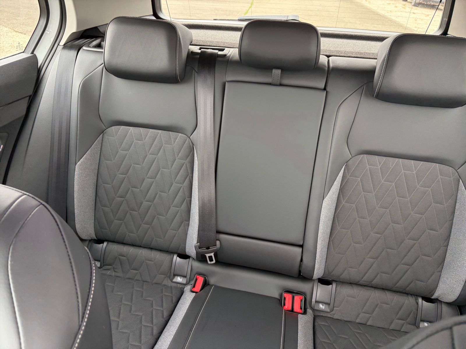 Volkswagen Golf - Bild 14