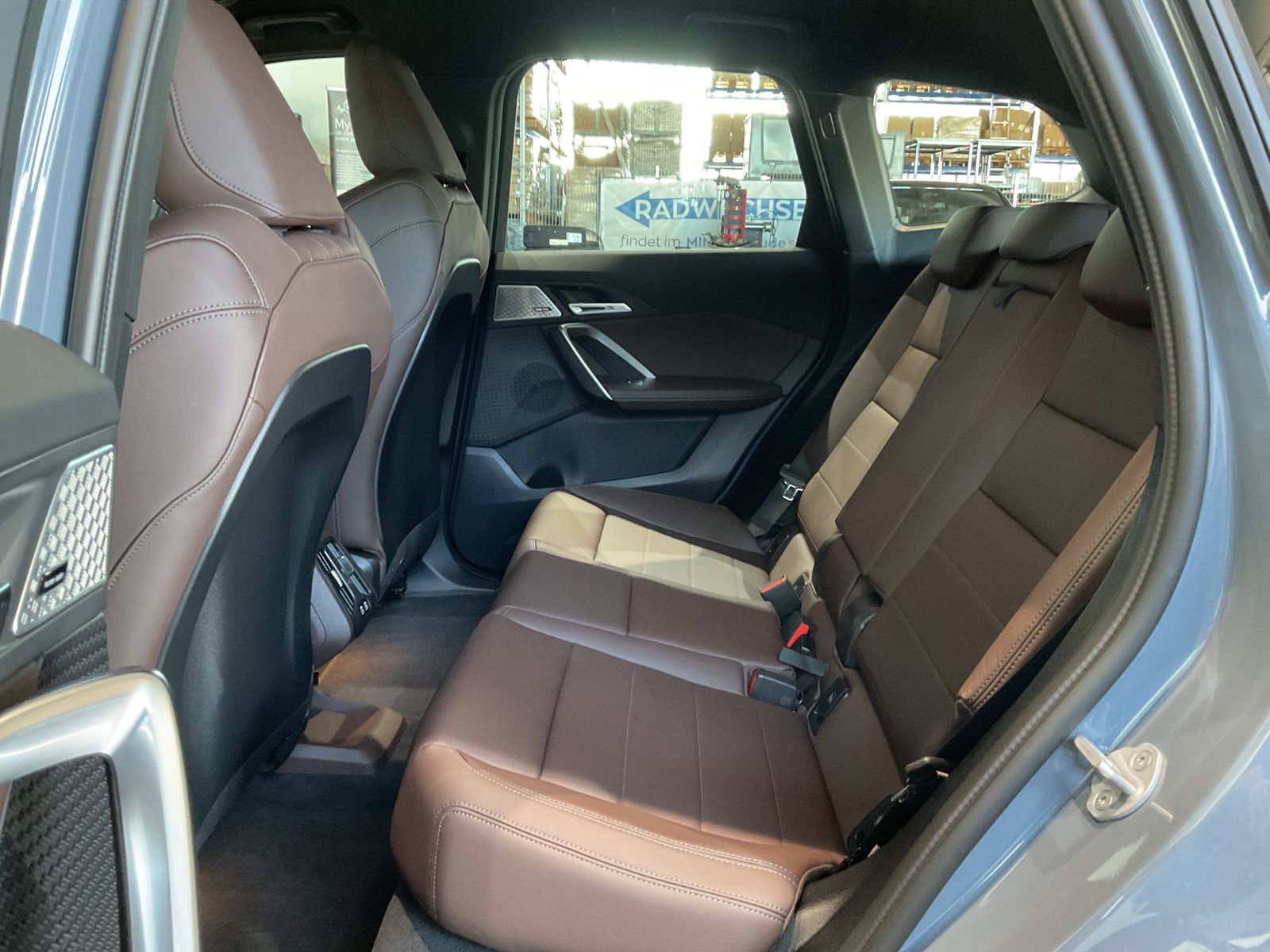 BMW iX1 - Bild 9