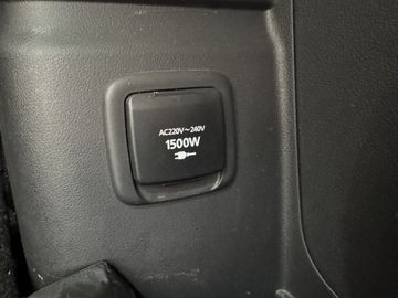Mitsubishi Outlander PHEV Basis Spirit 4WD