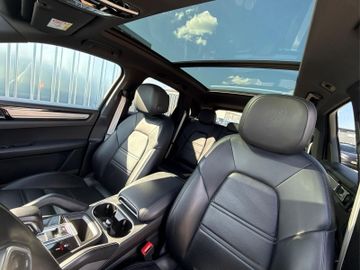 Porsche Cayenne - 10