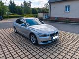 BMW 320d Efficient Dynamics Luxury Line - BMW 320: 320d Efficient Dynamics