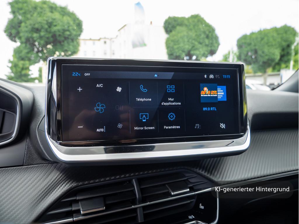 Peugeot 2008 1.2 Hybrid 110 Allure KLIMA SHZ NAVI LED