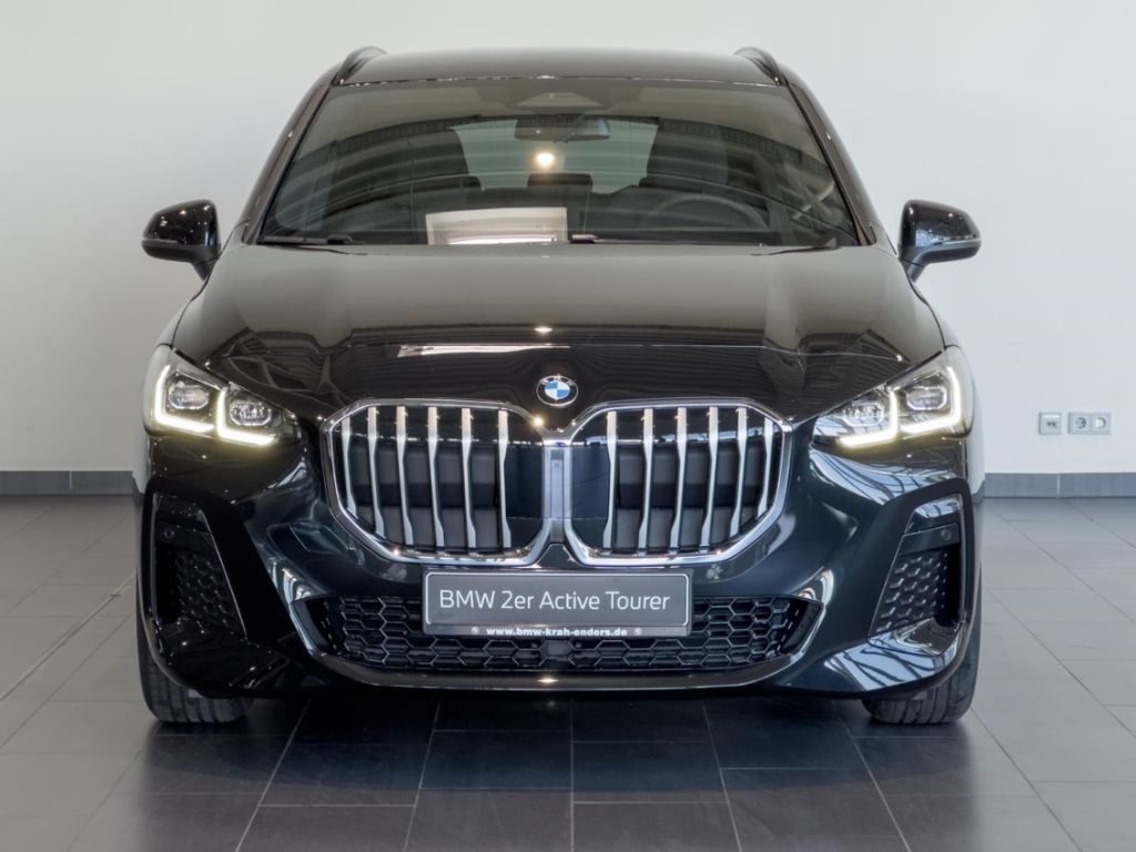 BMW 223 Active Tourer - Bild 4