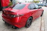 Alfa Romeo Giulia Quadrifoglio Akrapovic 0,99% Finanzierung - Neuwagen: 0 Finanzierung