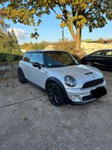 MINI COOPER SD COOPER S TÜV 3/27 - MINI Cooper SD aus 2012