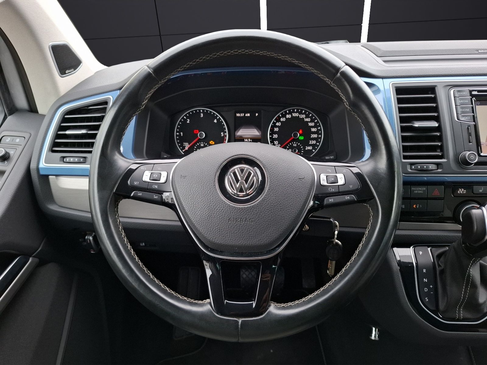 Fahrzeugabbildung Volkswagen T6 Multivan TDI Generation-Six DSG 4M STH AHK LE