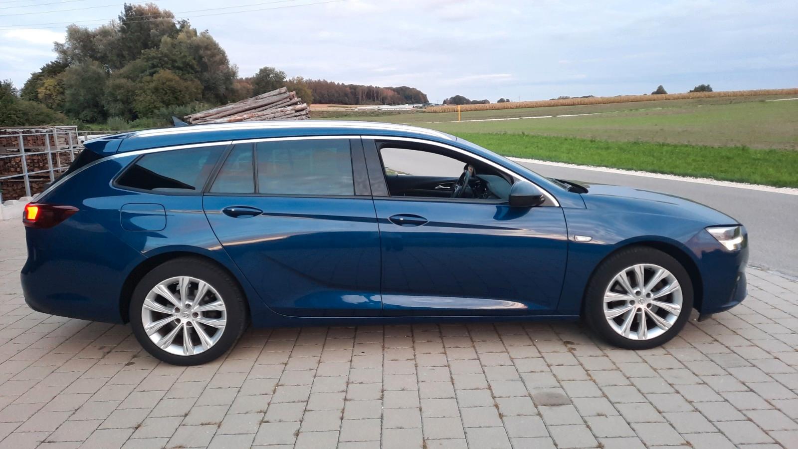 Opel Insignia B Sports Tourer 1.Hd Alcantara Led